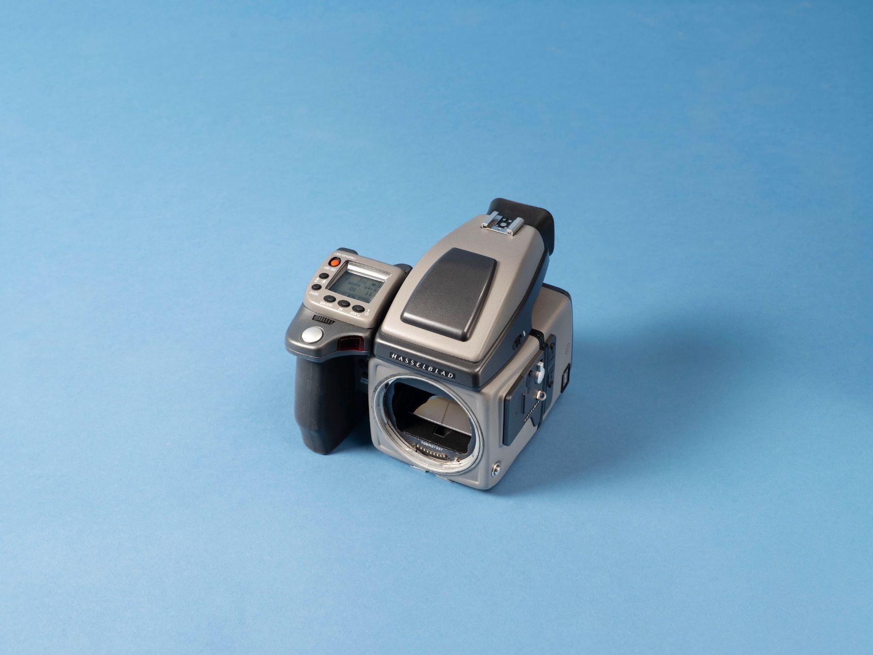 Hasselblad Kamera: Hasselblad H3D Set mit HCD 28mm Objektiv + Digitalback 39MP – Gebraucht aus Zürich von Salty71 1