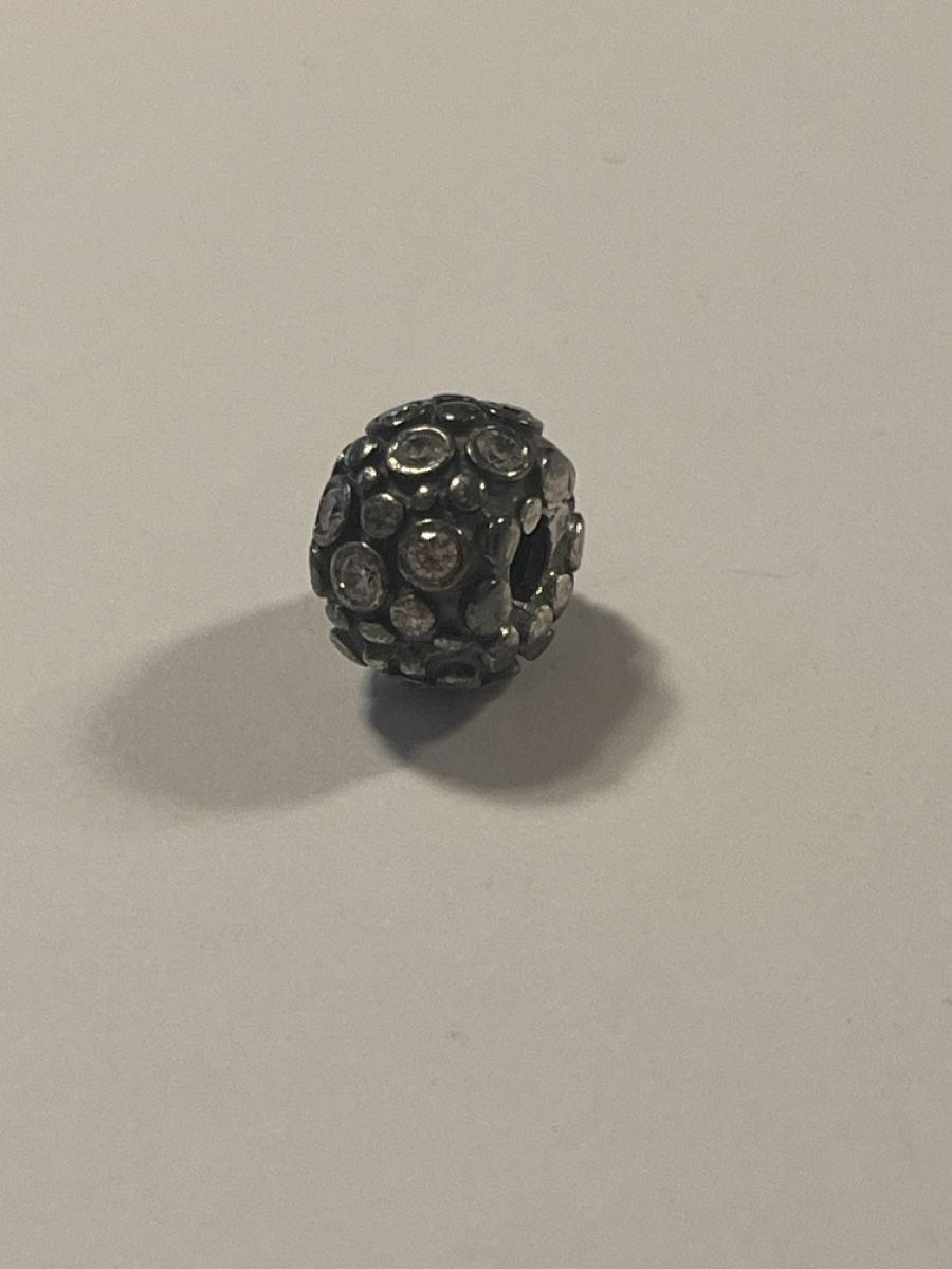 Pandora Ciondoli: Pandora Clip-Charm Silber 925 mit Zirkonia, 4.67g – Usato da Luzern venduto da Wusjx