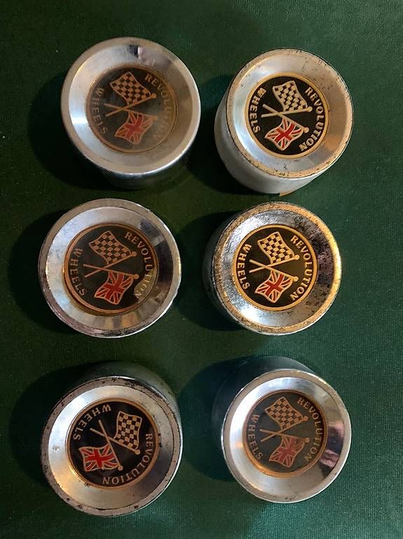 Tutti pezzi di ricambio auto: Revolution Wheels Felgendeckel Wheel Cap – Usato da Gränichen venduto da Xbertone 2