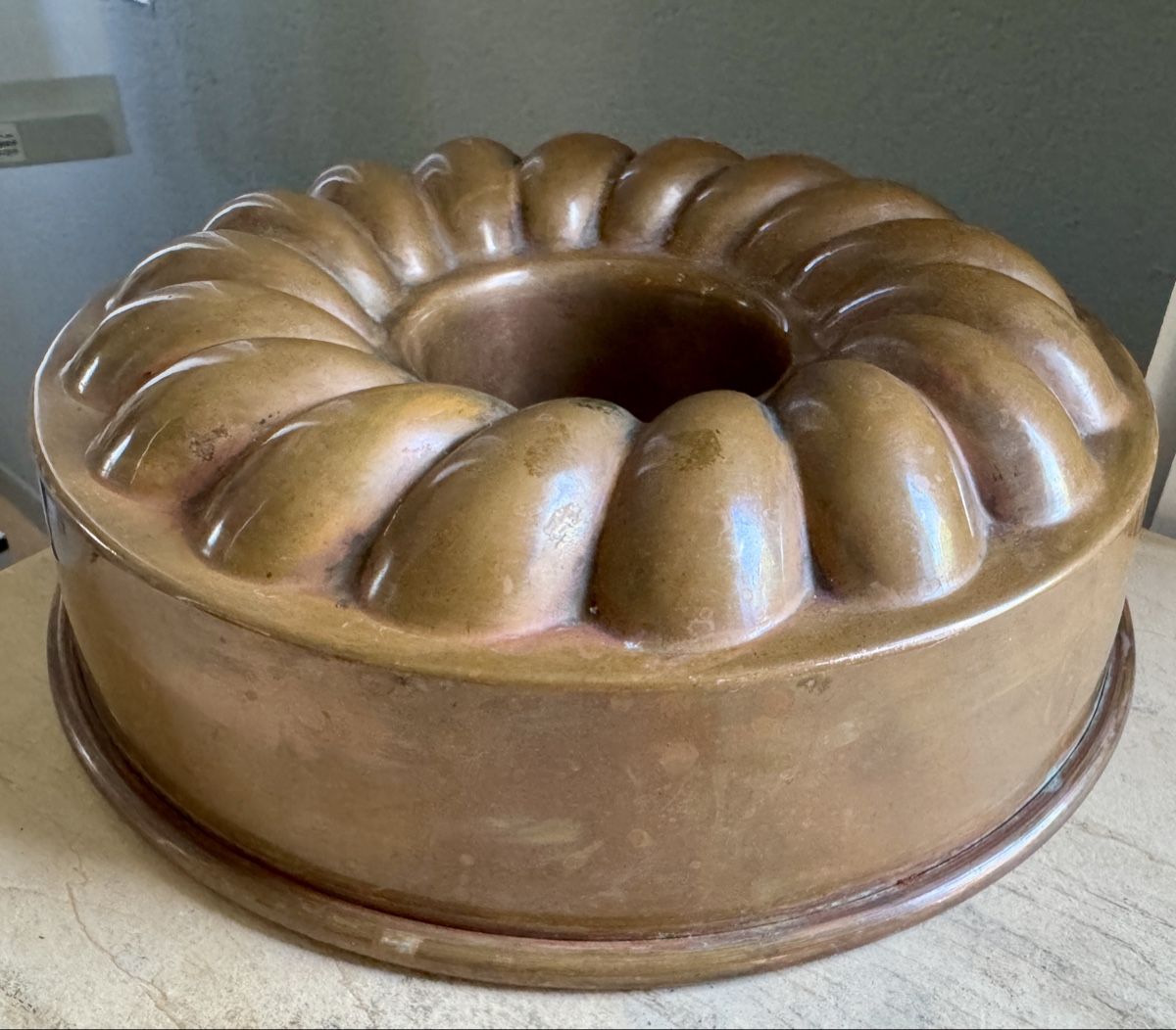 Moules à gâteaux: Alte Backform aus Kupfer Ringform Kranzform 23 cm – D'occasion à Rothrist par Luckywinner 3
