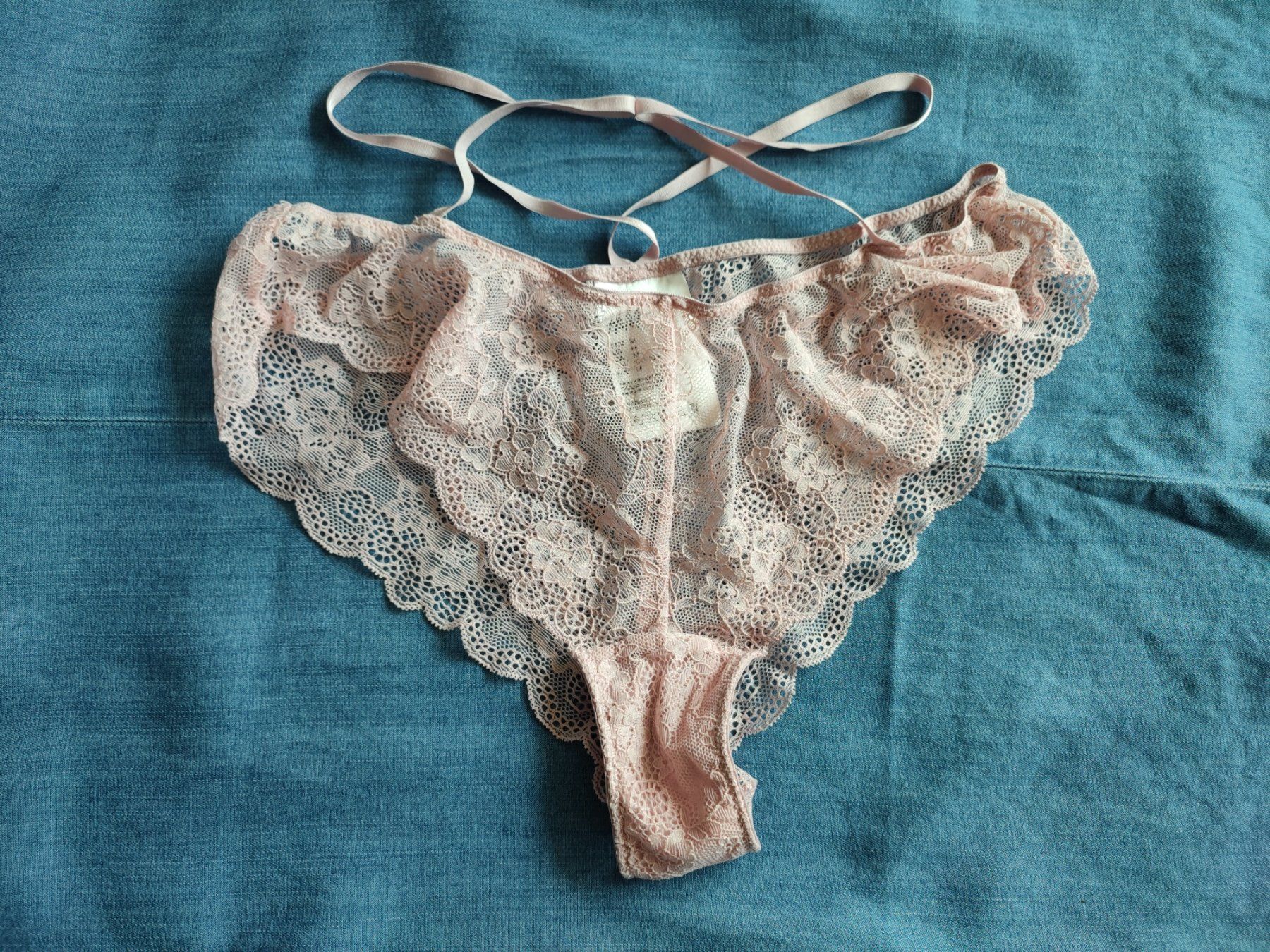 H&M Sonstige Unterwäsche: New H&M Slips light pink lace M – Neu (gemäss Beschreibung) aus Sursee von Re.joy