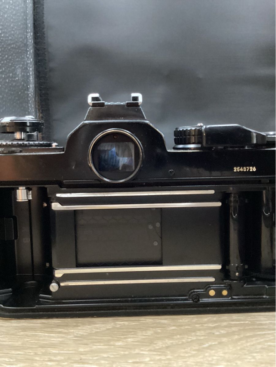 Nikon Fotocamera: Nikon FE2 argentique, objectif Nikkor - – Usato da Agiez venduto da Beve15 4