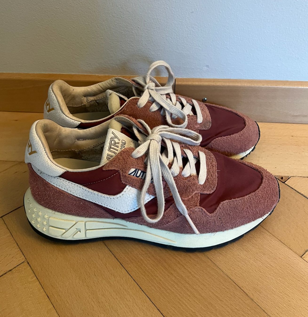 Autry Scarpe da donna: Autry Relwind Sneaker – Usato da Zürich venduto da hakath 1