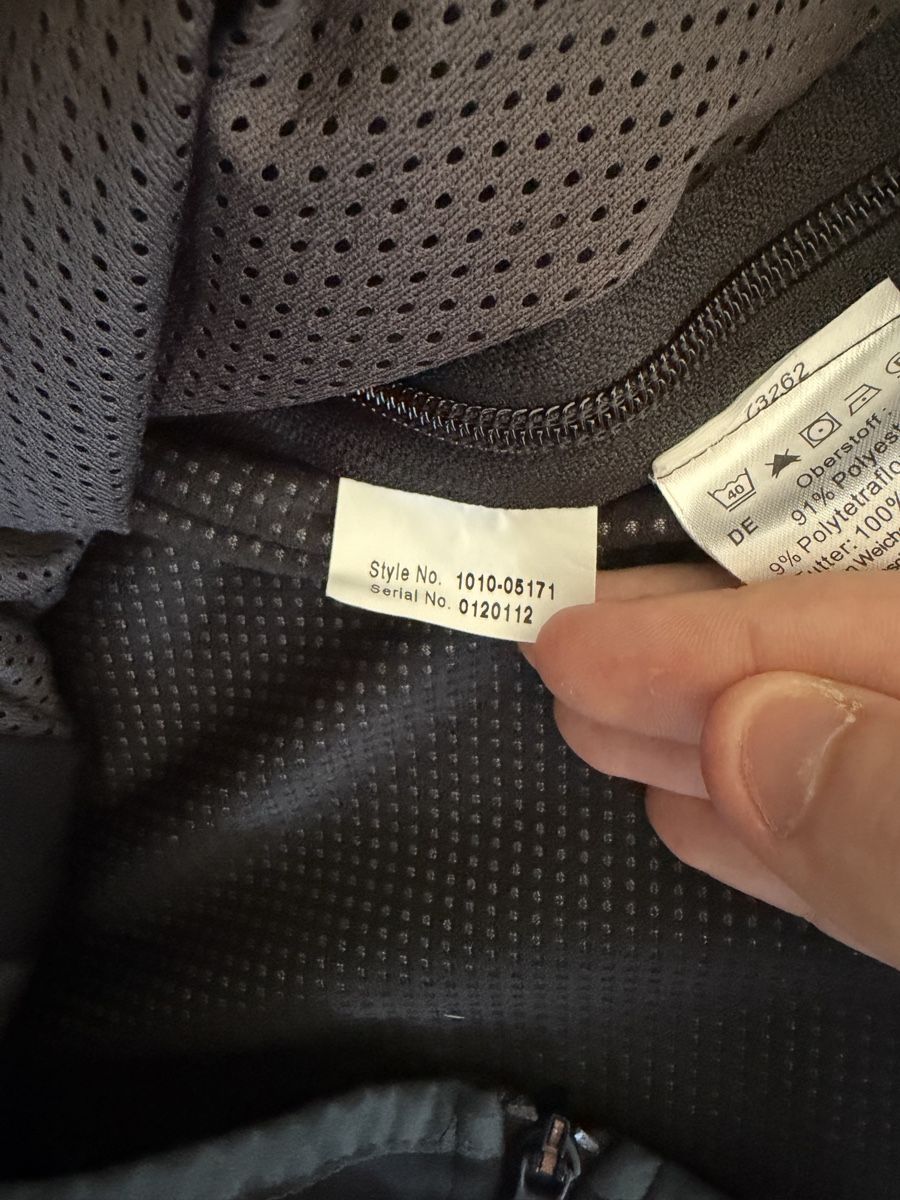 Mammut Vestes: Veste Mammut softshell capuche taille L noire – D'occasion à Baulmes par resel_.tm 6