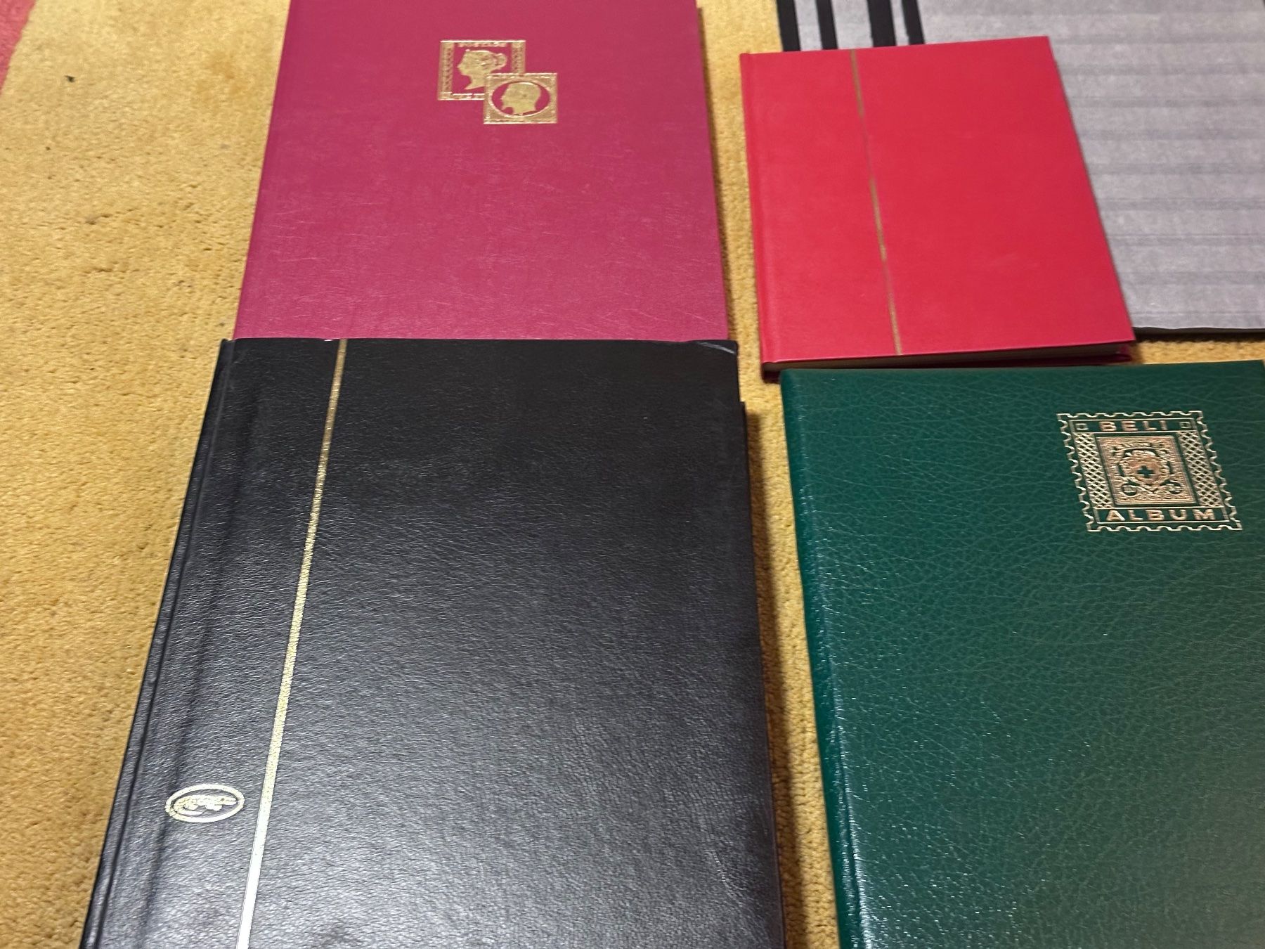 Albums: 4 Briefmarken Alben – D'occasion à Luzern par Stiffler03 7