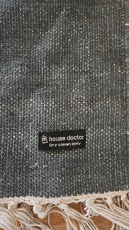 House Doctor Tappeti: Indie-Teppich House Doctor, grau – Usato da Stans venduto da blitzhimmelblau 2