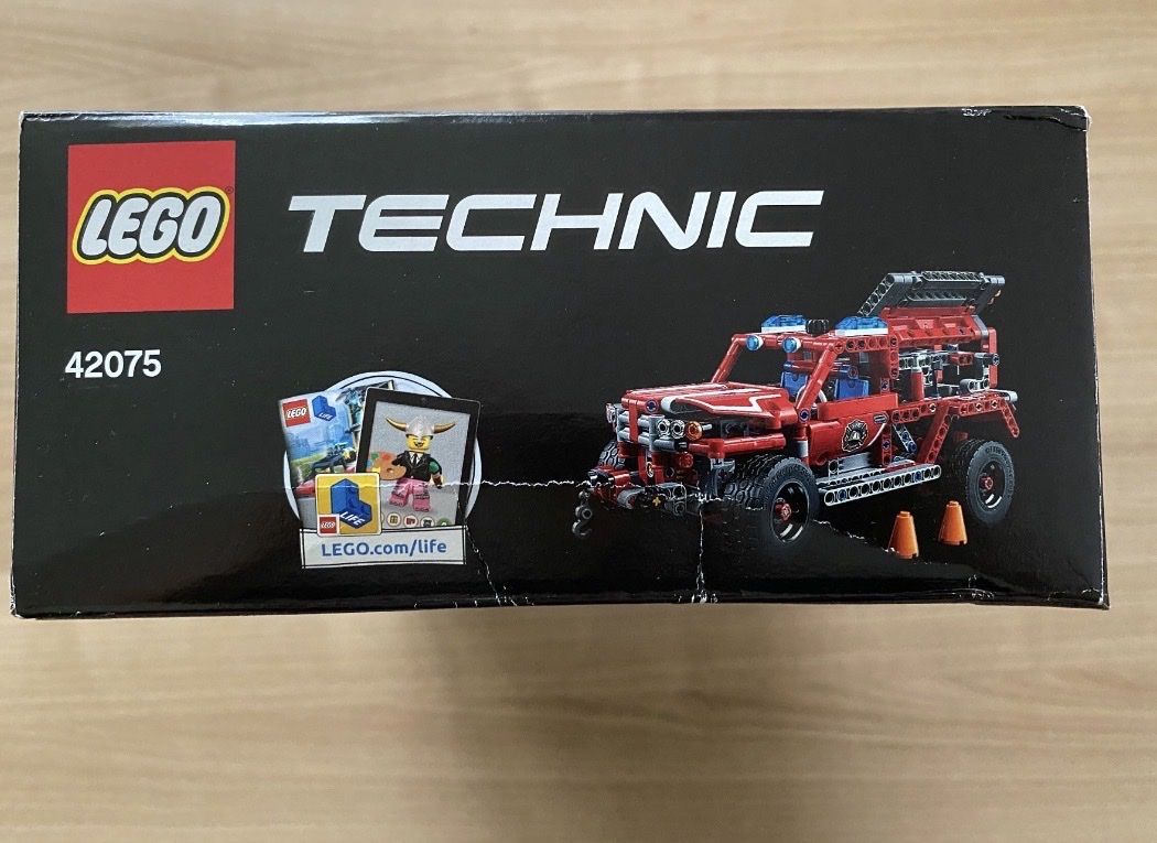 Lego Kit di costruzioni: LEGO Technic 42075 First Responder NEU OVP EOL – Nuovo e nell'imballaggio originale da Stäfa venduto da greety1981 4