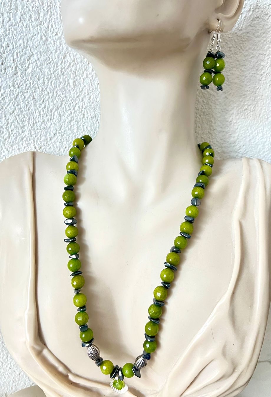 Autres bijoux: Edelstein Ensemble Nephrit Jade & Peridot Silber 925 Unikat – Neuf (Voir description) à Ruswil par artbyhand 2