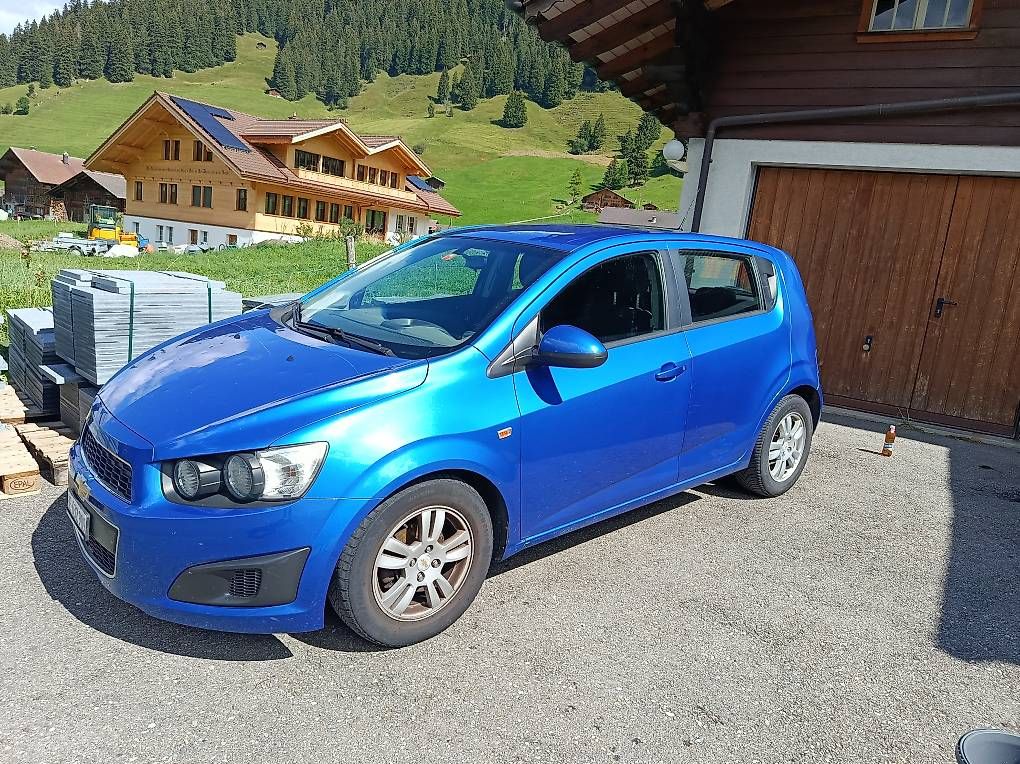 Chevrolet Automobili: Chevrolet Aveo 1.4 – Usato da Adelboden venduto da adelste