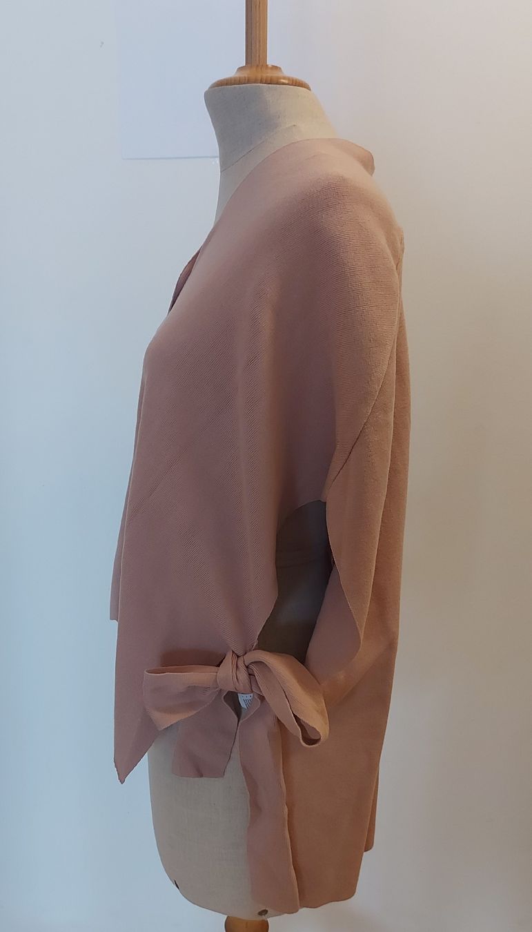 Cos Pulls & Sweat-shirts: Pullover, COS, beige, 100 % Baumwolle, Gr. M – D'occasion à Oberengstringen par PaolaDe 1