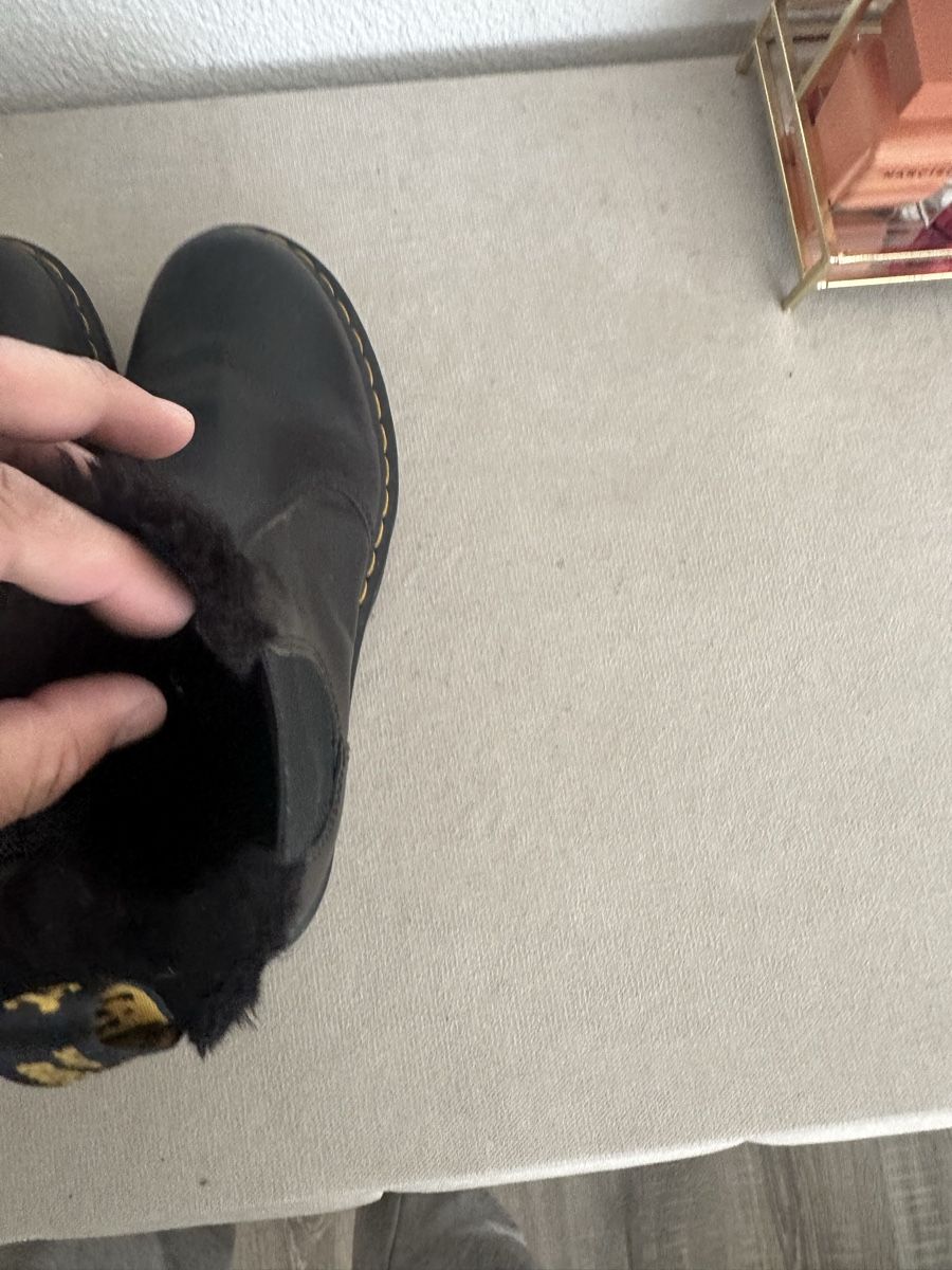 Dr. Martens Scarpe da uomo: Boots Dr. Martens Chelsea noires, fourrées,pointure 41 – Usato da Brügg BE venduto da haj_9zhk 5