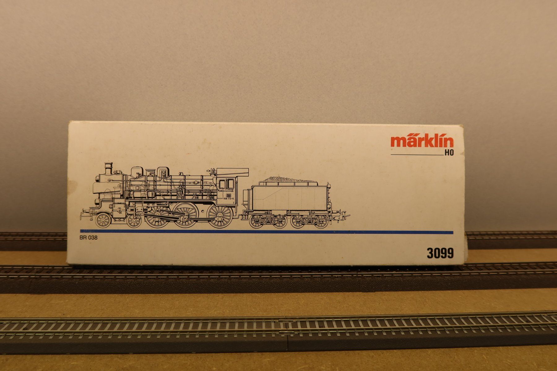Märklin Modellini di ferrovie: BR 38 DB Numéro d'article 3099 – Usato da Lausanne venduto da Club_Le_Rail