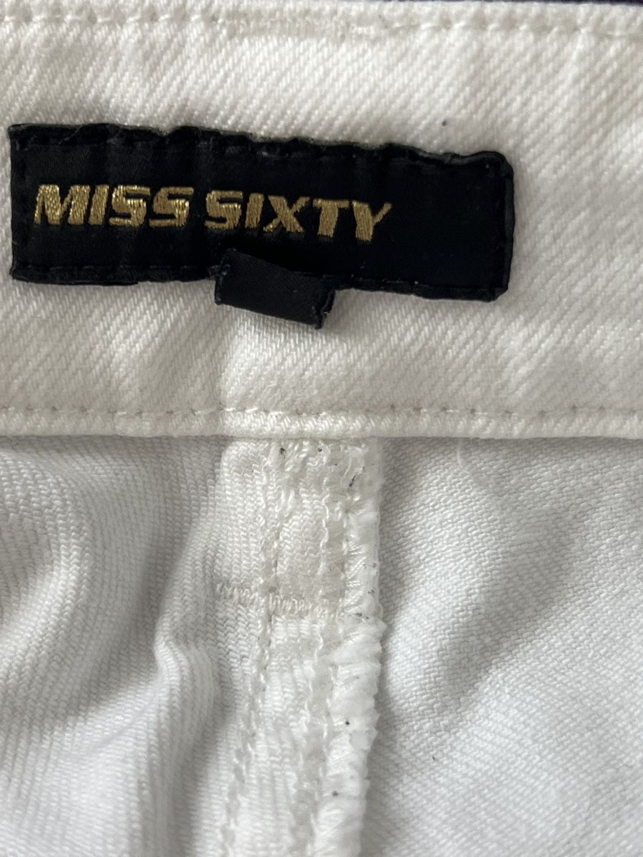 Tute: Salopette blanche Miss Sixty avec perles Taille M – Usato da Renens VD venduto da sar_bwz5 7