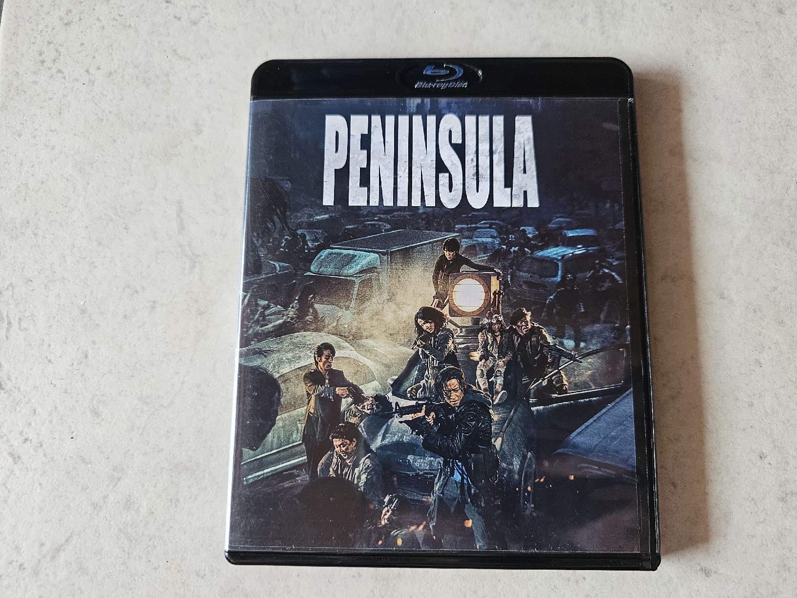 Tutti i DVDs: Peninsula  /  Bluray – Usato da Schneisingen venduto da backstore24