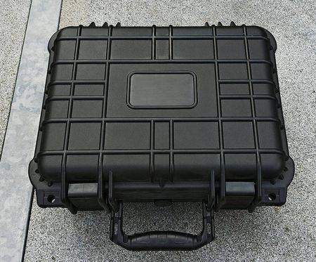 Wasserdichter Schutzkoffer mit Schaumstoff  35 × 30 × 15 cm