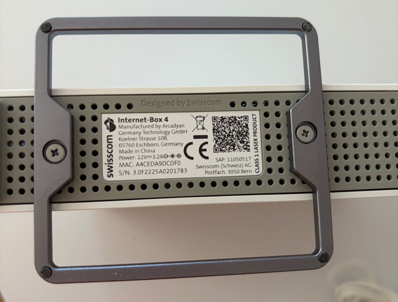 Swisscom Modems & Routeurs: Swisscom Internet-Box 4 – D'occasion à Zürich par Libraco 1