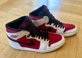 Nike Air Jordan 1 Mid “Chicago” - Gr. 46