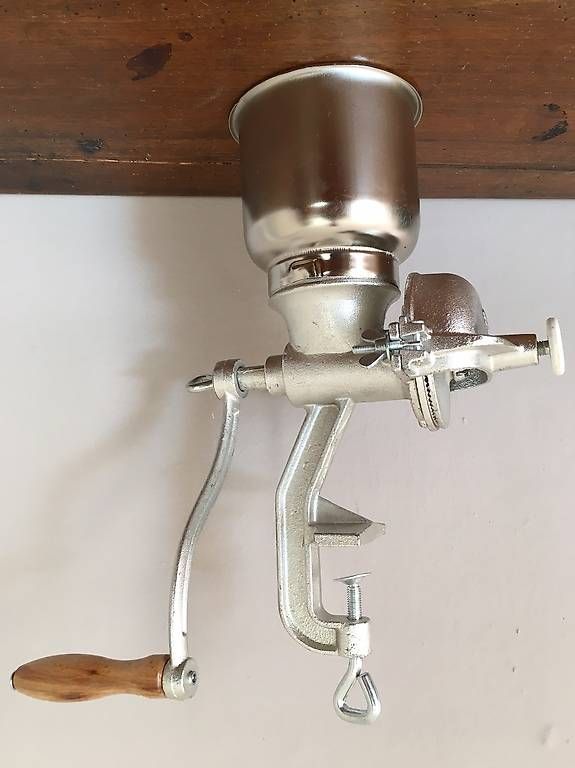 Spirituosen: Mulino per malto in grani Brewferm – Gebraucht aus Vezia von Curzio83