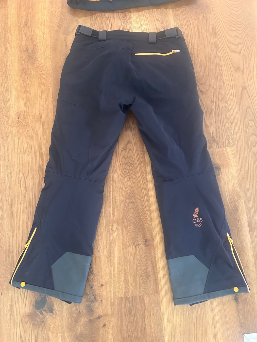 Completi: Helly Hansen - OBS- Skianzug - Herren - Gr.L – Usato da Hildisrieden venduto da Morpheus78 4