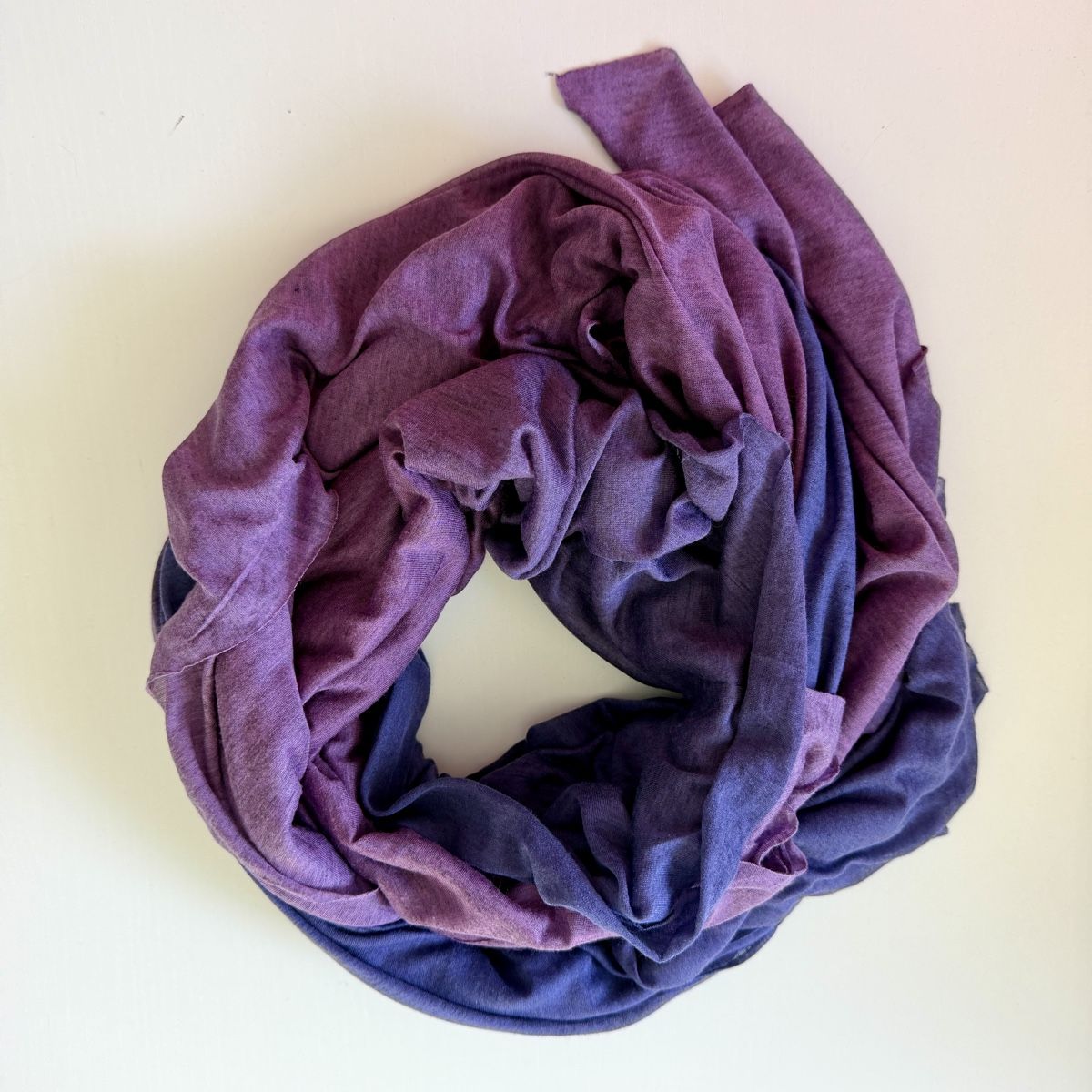 Faliero Sarti Foulard & Sciarpe: FALIERO SARTI Micromodal scarf – Nuovo (secondo la descrizione) da Emmen venduto da Colette-Juliette 3