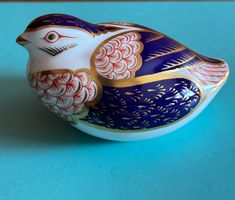Royal Derby Imari Wachtel mit Goldknopf