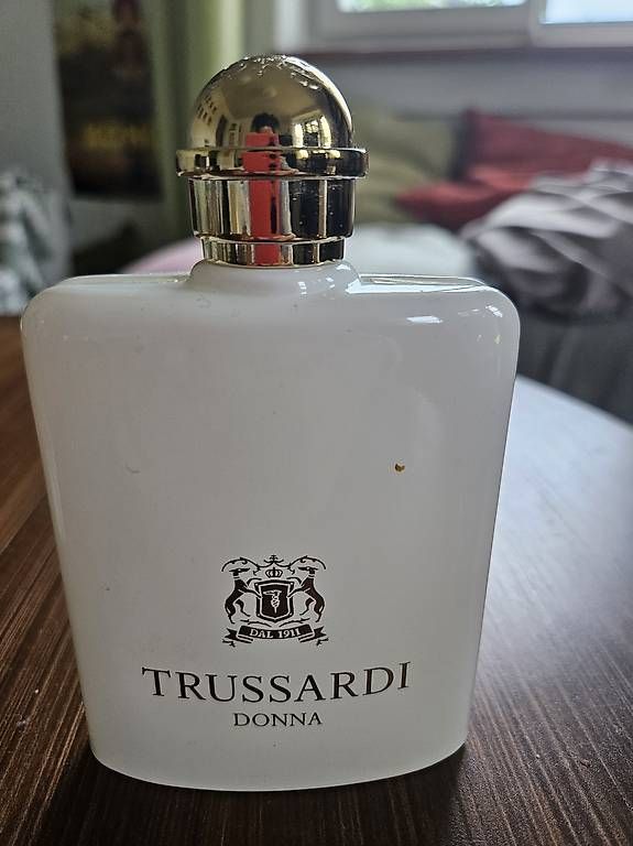 Profumi & Eau de Toilette: Parfum Trussardi Donna – Usato da Zürich venduto da jan_6wgq