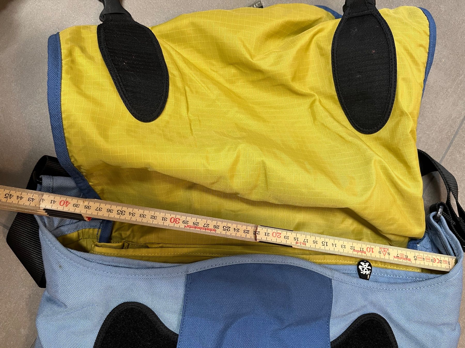 Taschen: Crumpler Umhängetasche – Gebraucht aus Möhlin von tsc_72jj 1