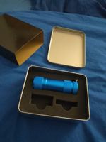 Blaue neue Taschenlampe