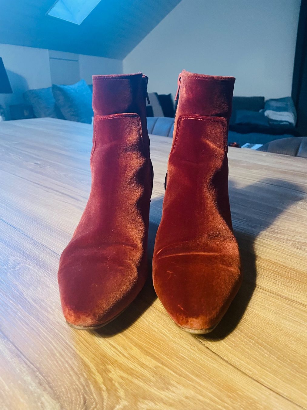 Damenschuhe: Wunderschöne Miista Lederstiefeletten Gr.38 – Gebraucht aus Uetikon am See von Mici_Ki