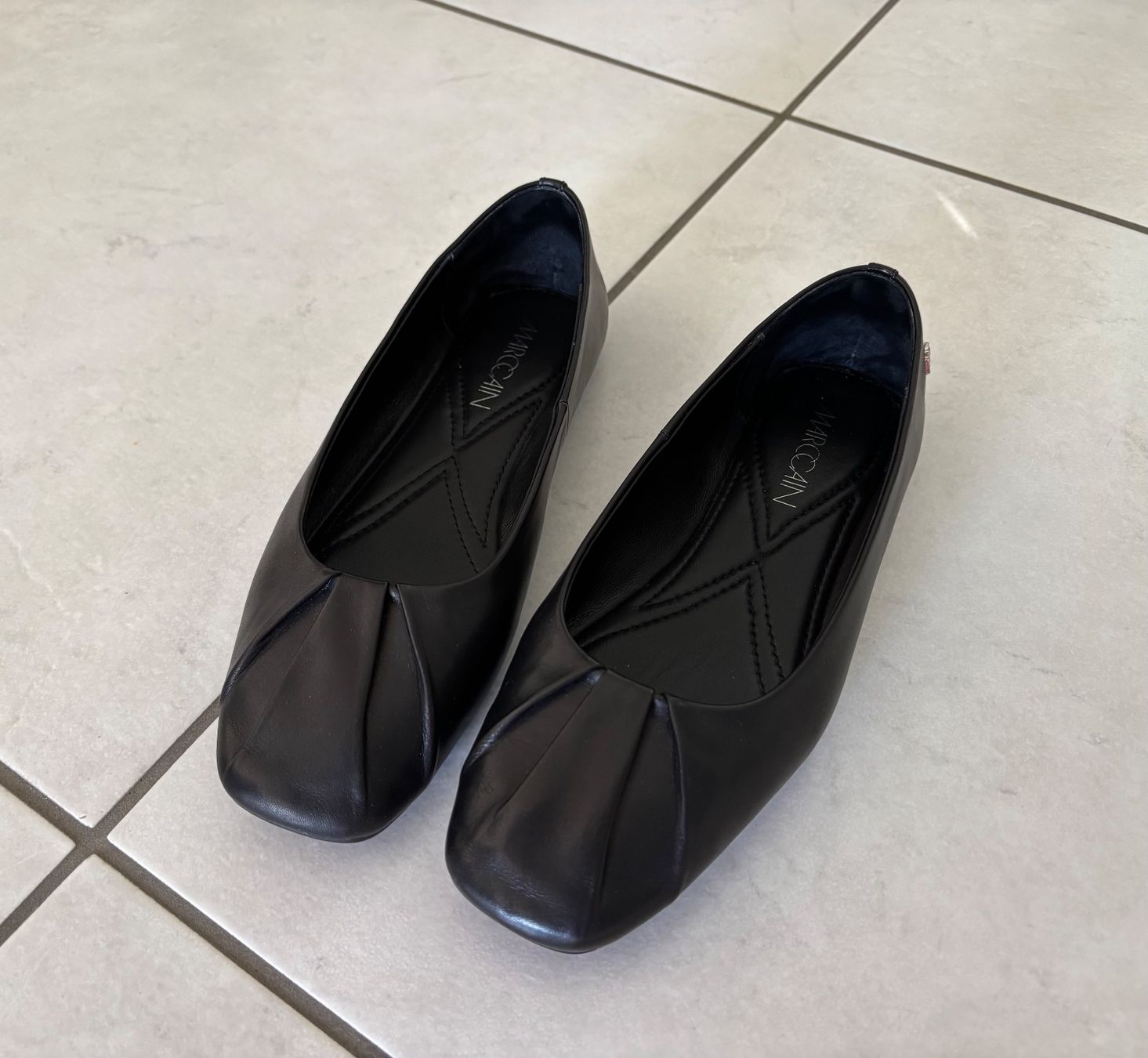 Marc Cain Scarpe da donna: Marc Cain Ballerinas, schwarz, Grösse 36 – Usato da Illnau venduto da TeddyBean 1