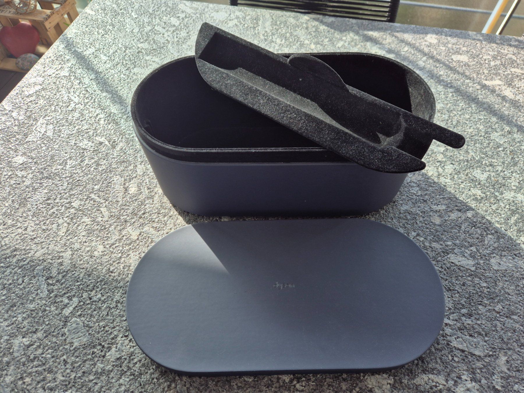 Contenitori & Simili: Original Dyson Airwrap Präsentationsbox 38x18.3x16.5cm – Usato da Bern venduto da Occasions2025 2