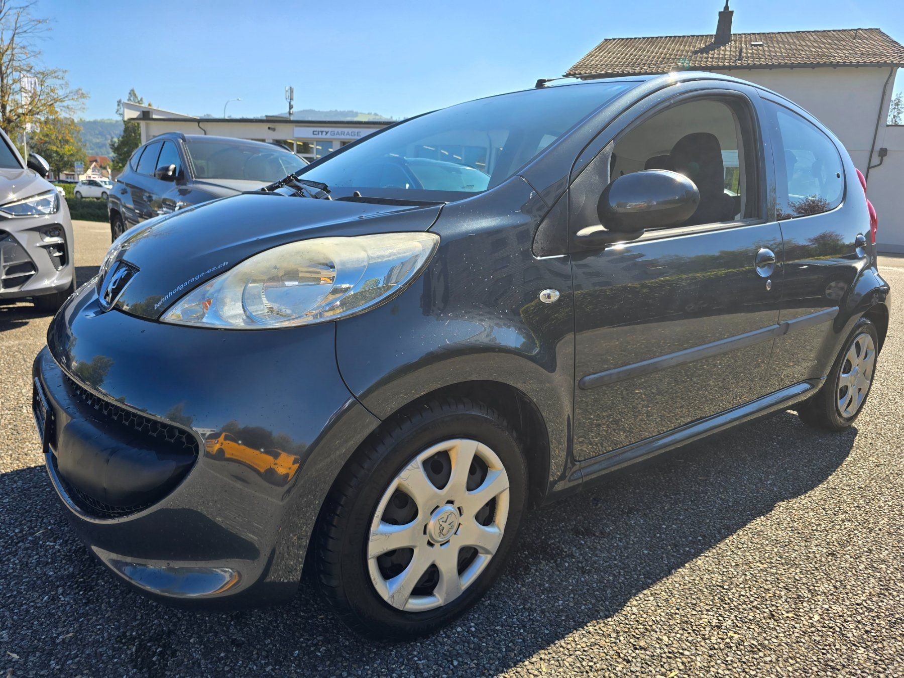 Peugeot Automobili: Peugeot 107 1.0 i – Usato da Goldach venduto da CityGOAuktion