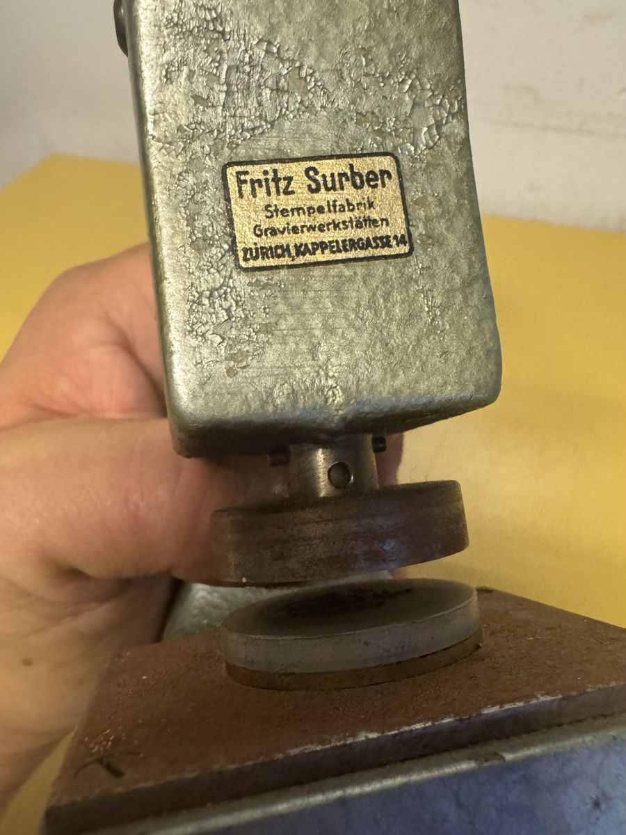 Alle Werkzeuge: Fritz Surber Prägegerät – Gebraucht aus Schlieren von Freundlich02 8