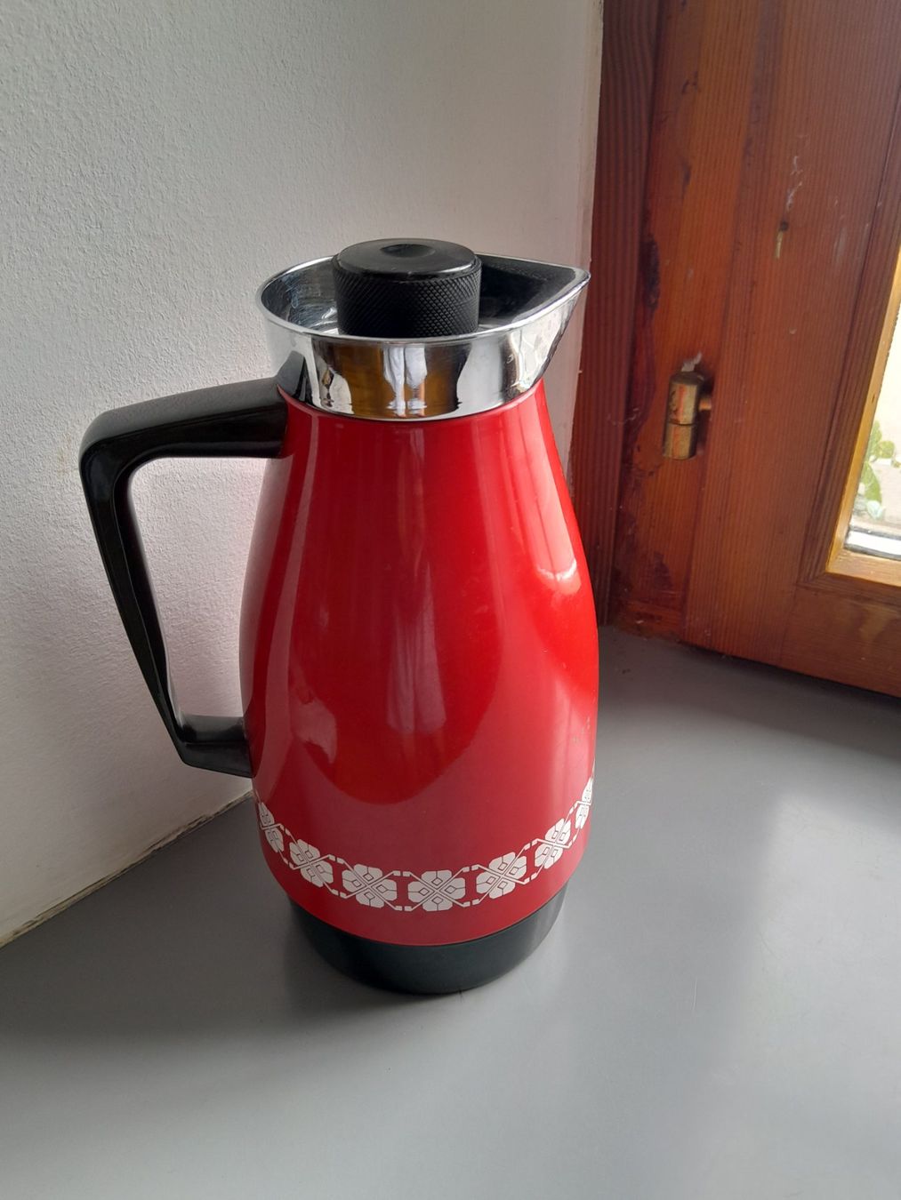 Teiere: Krug – Usato da Nuglar venduto da jentel