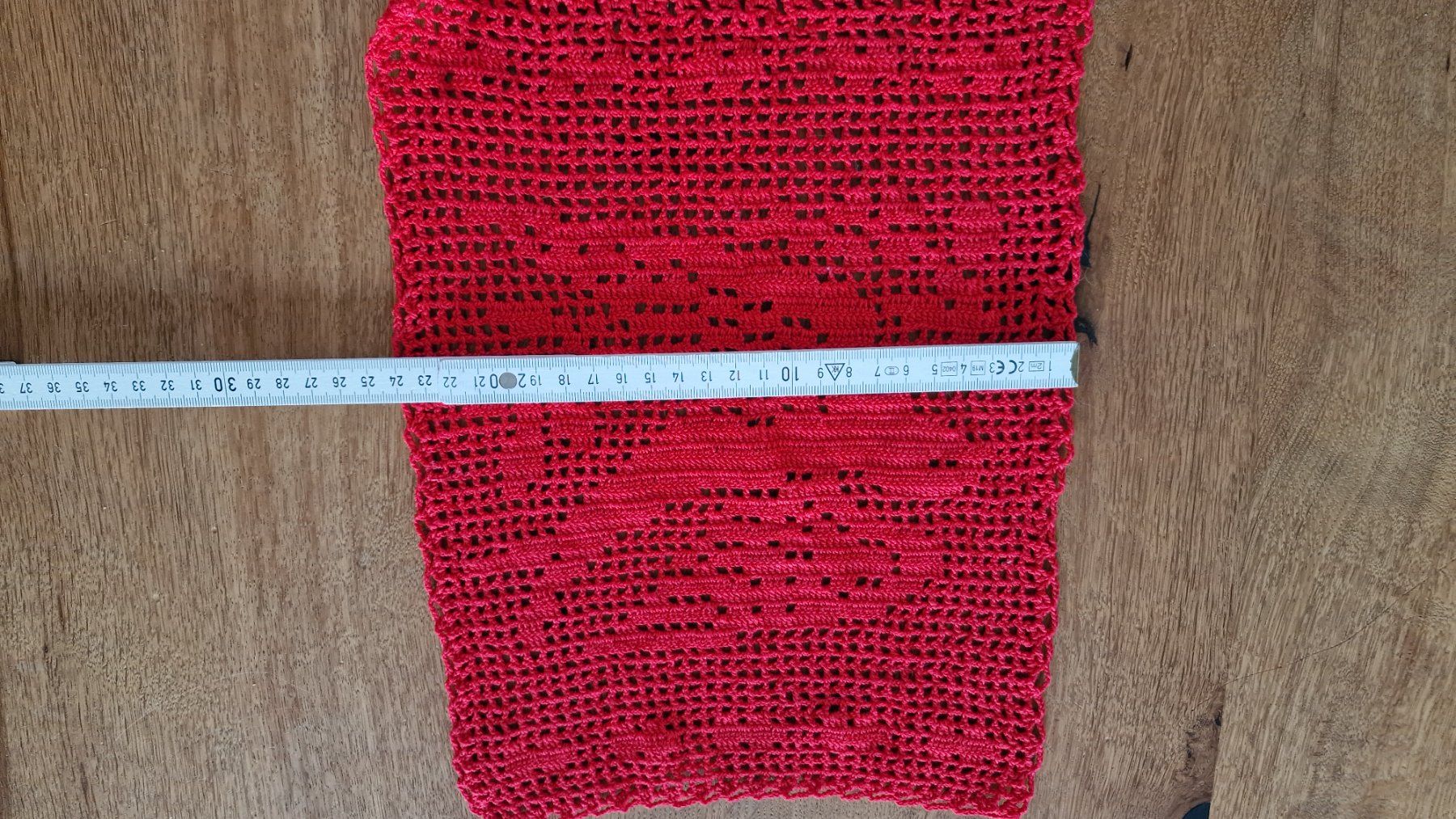 Altra biancheria da tavola: Platzdeckchen,  25 cm x 30 cm, Handarbeit – Usato da Rütihof venduto da tweedy123 1