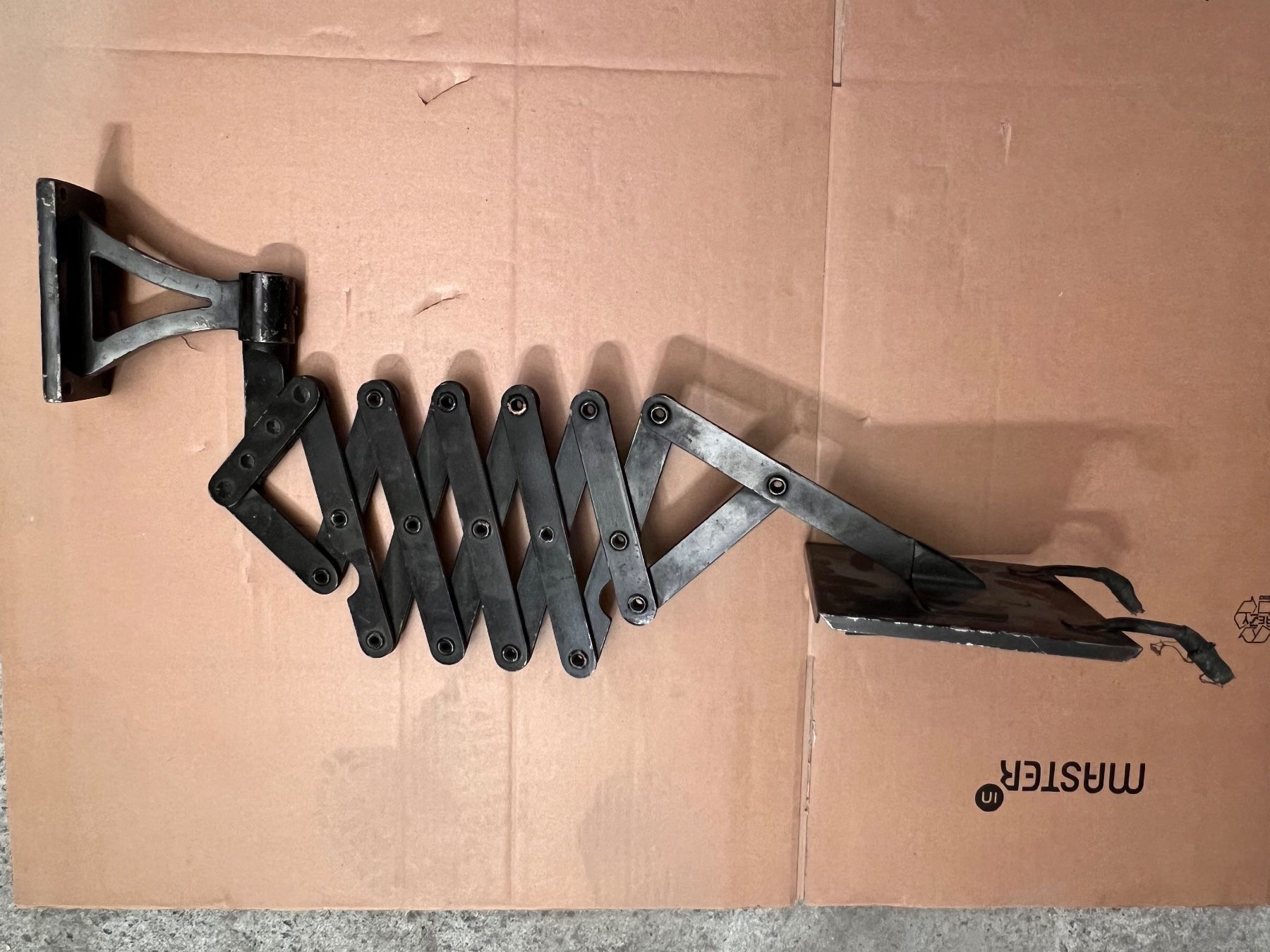 Travi: Alter scheren-Wandauszug 100cm lang – Usato da Biel/Bienne venduto da Jomazi 8