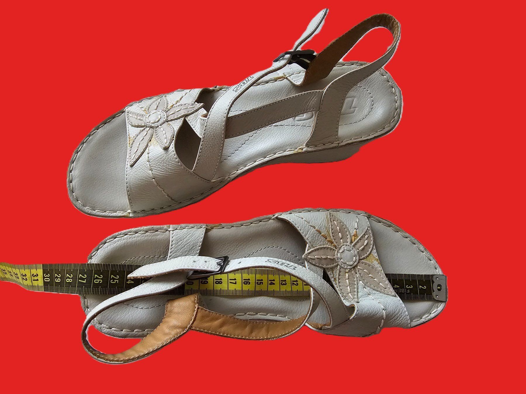 TBS Chaussures femmes: Sandales TBS en cuir blanc, taille 40. – Neuf avec emballage d'origine à Porrentruy par Danreisende 2