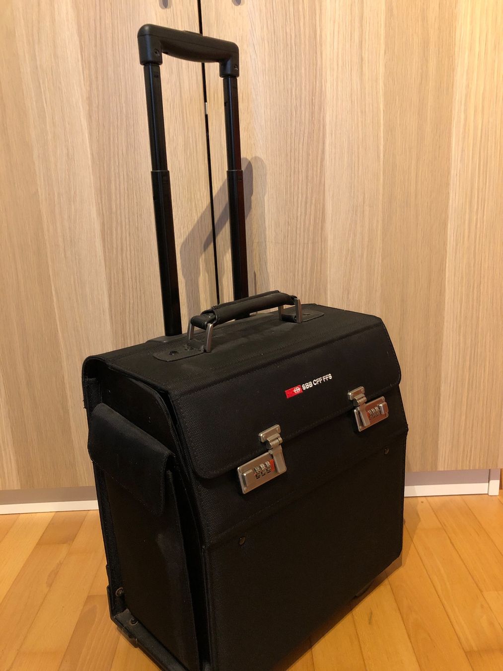 Valigie & Borse: Original SBB Trolley Top Zustand! – Nuovo (secondo la descrizione) da Attelwil venduto da Canelle67