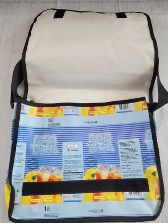 🩵 Passend zur Hitze: Von 2012 Migros Ice Tea Umhängetasche 