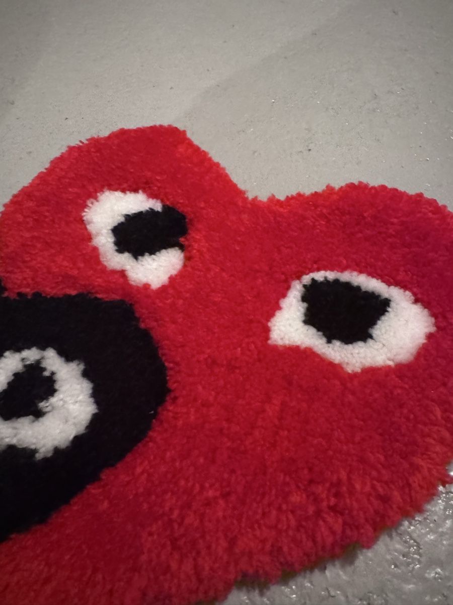 Tappeti: Handmade CDG wallrug – Usato da Münchenbuchsee venduto da Leda53 1