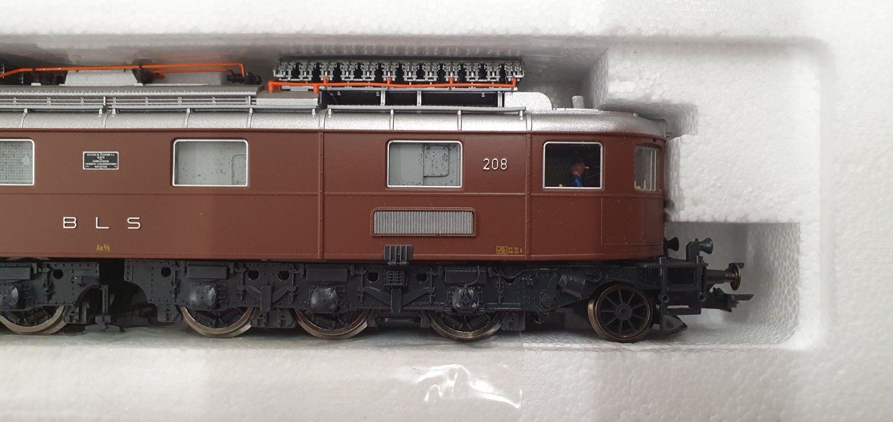 Roco Modellini di ferrovie: Roco 43710  BLS Ae 6/8  208 – Nuovo e nell'imballaggio originale da Würenlos venduto da juruth 3