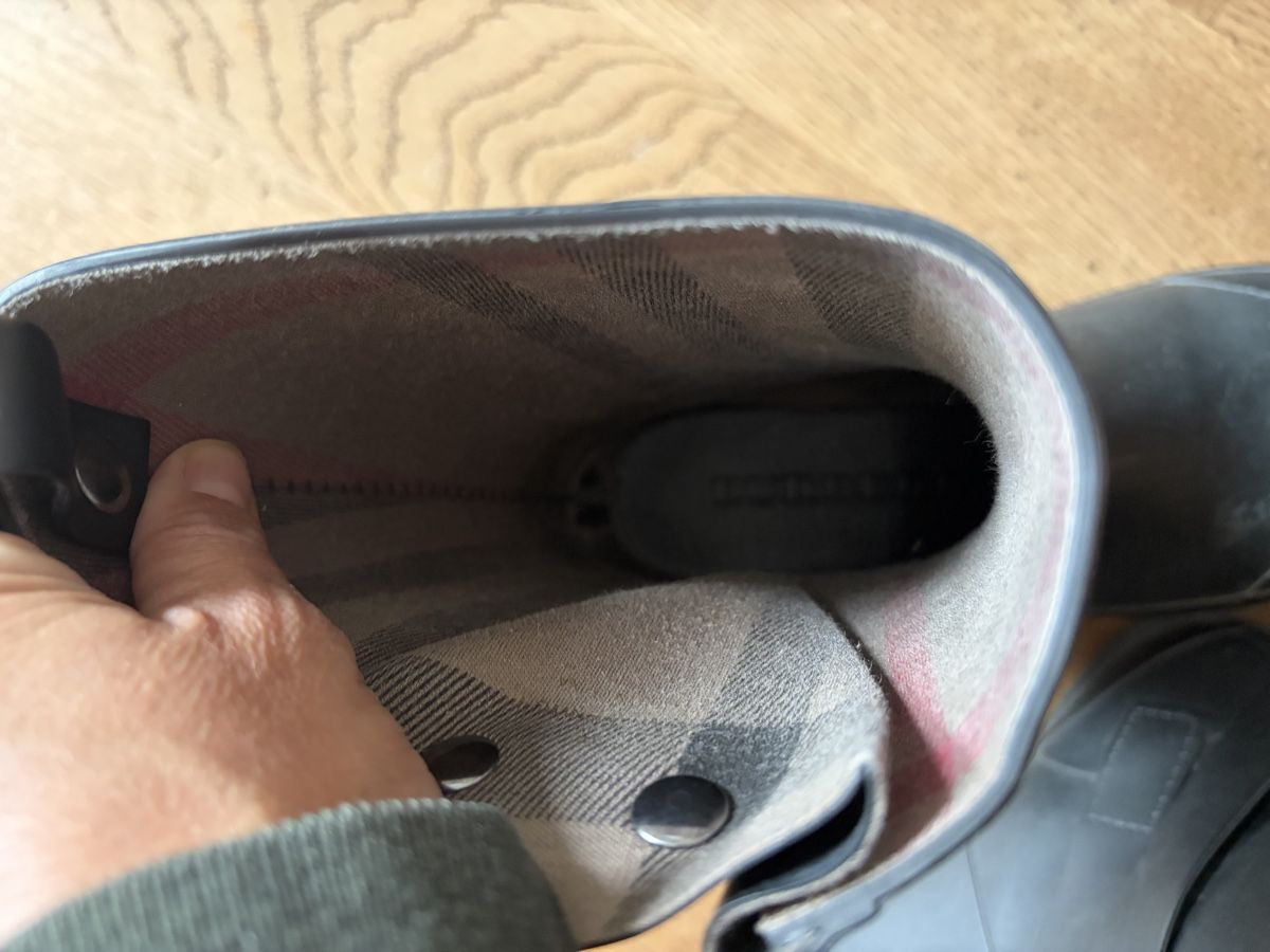 Burberry Damenschuhe: Burberry Gummistiefel  – Gebraucht aus Zuerich von yasminflower 7