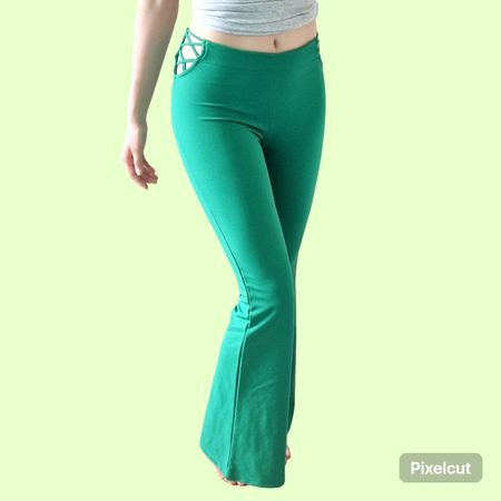 Leggings grün Gr. S bootycut flared Party cutouts