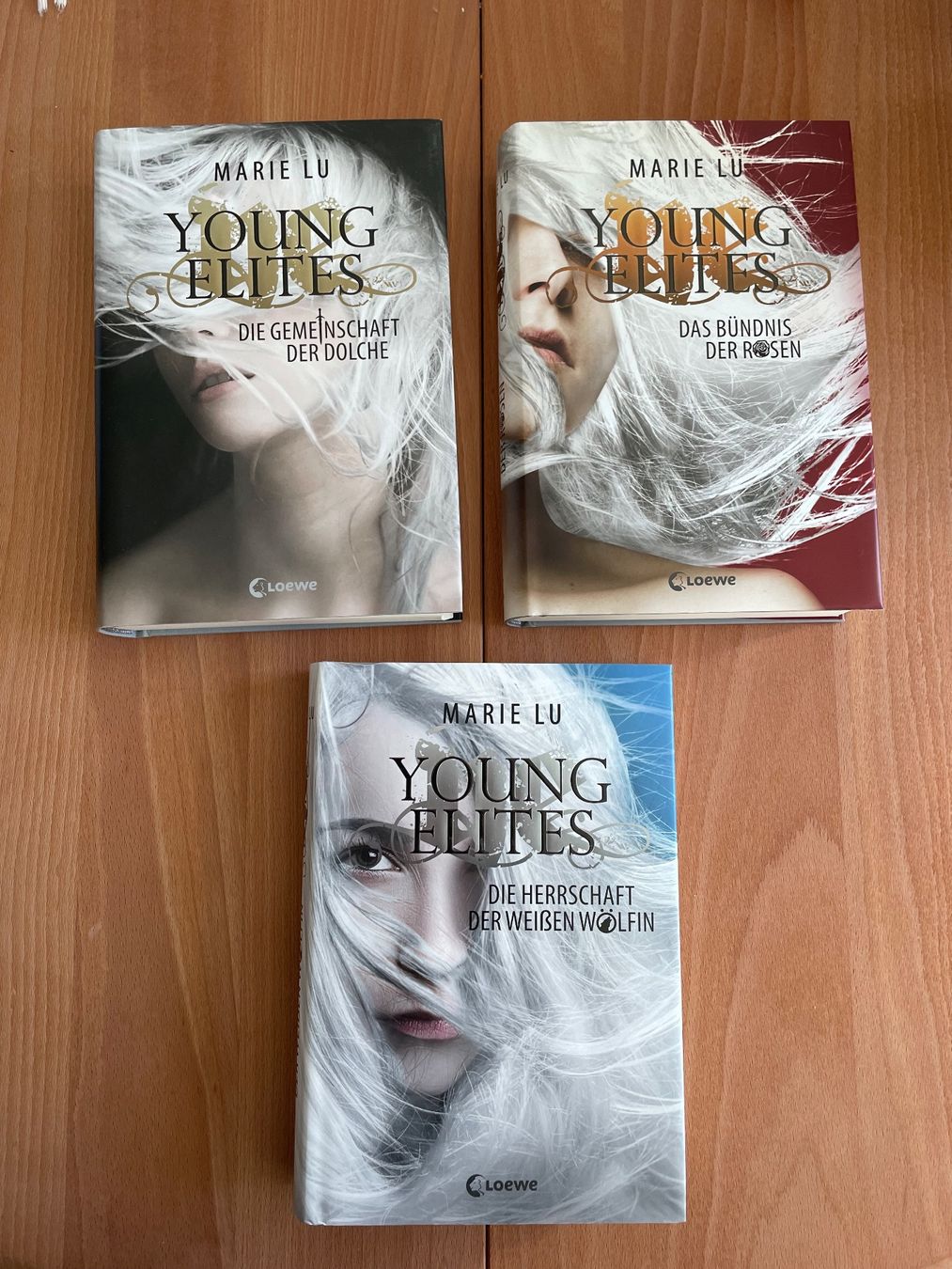 Libri: Marie Lu - Young Elites Trilogie – Nuovo (secondo la descrizione) da Zürich venduto da Ashley28
