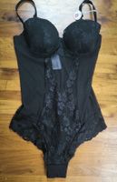 Schwarzer Body mit Spitze, neu mit Etikett, Grösse 75 B