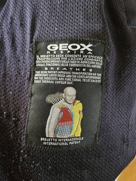 Giacche: Jacke Geox Respira, Grösse 56 – Usato da Schwerzenbach venduto da Sellstuff 1