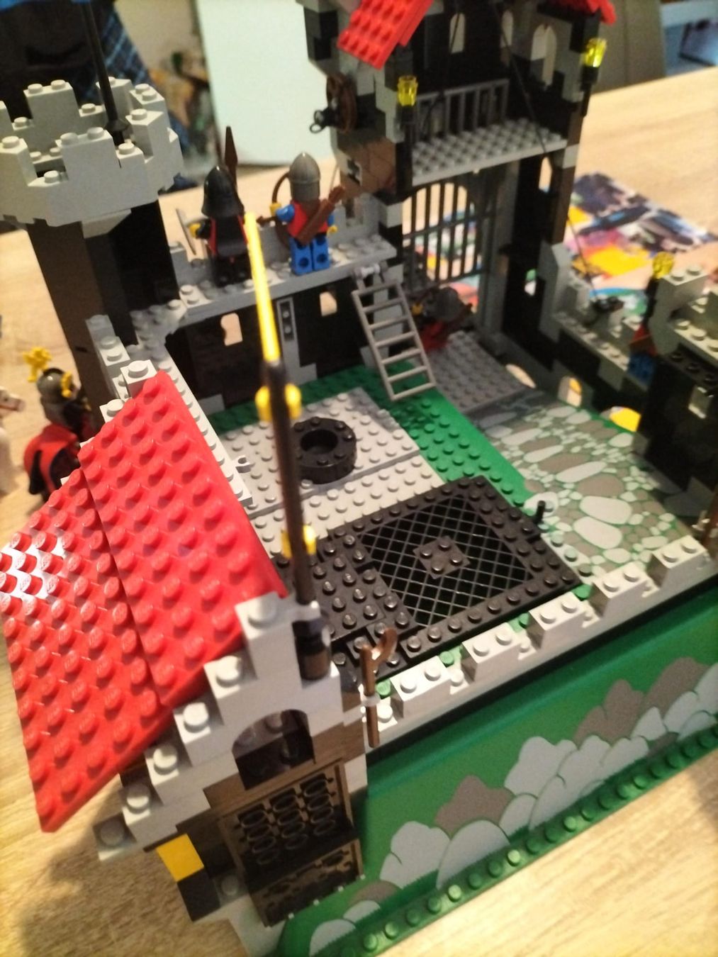 Lego Giocattoli: Ritterburg 6086 – Usato da Langnau im Emmental venduto da Ramona910 1