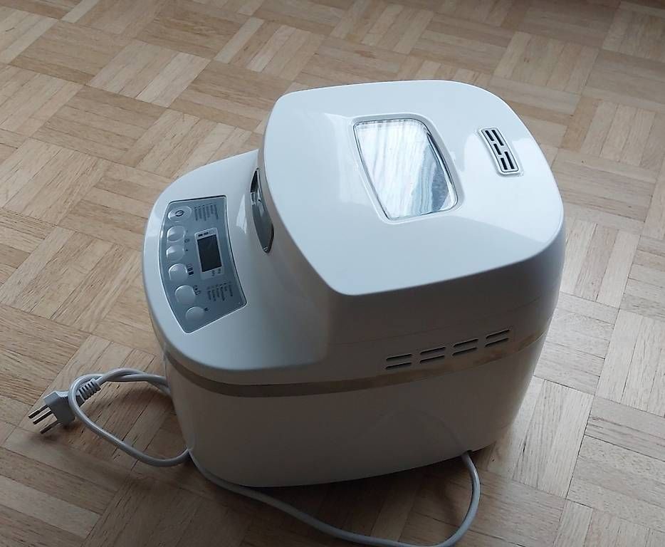 Küchengeräte: Brotbackautomat - Vollautomat – Gebraucht aus Amriswil von RmT 1