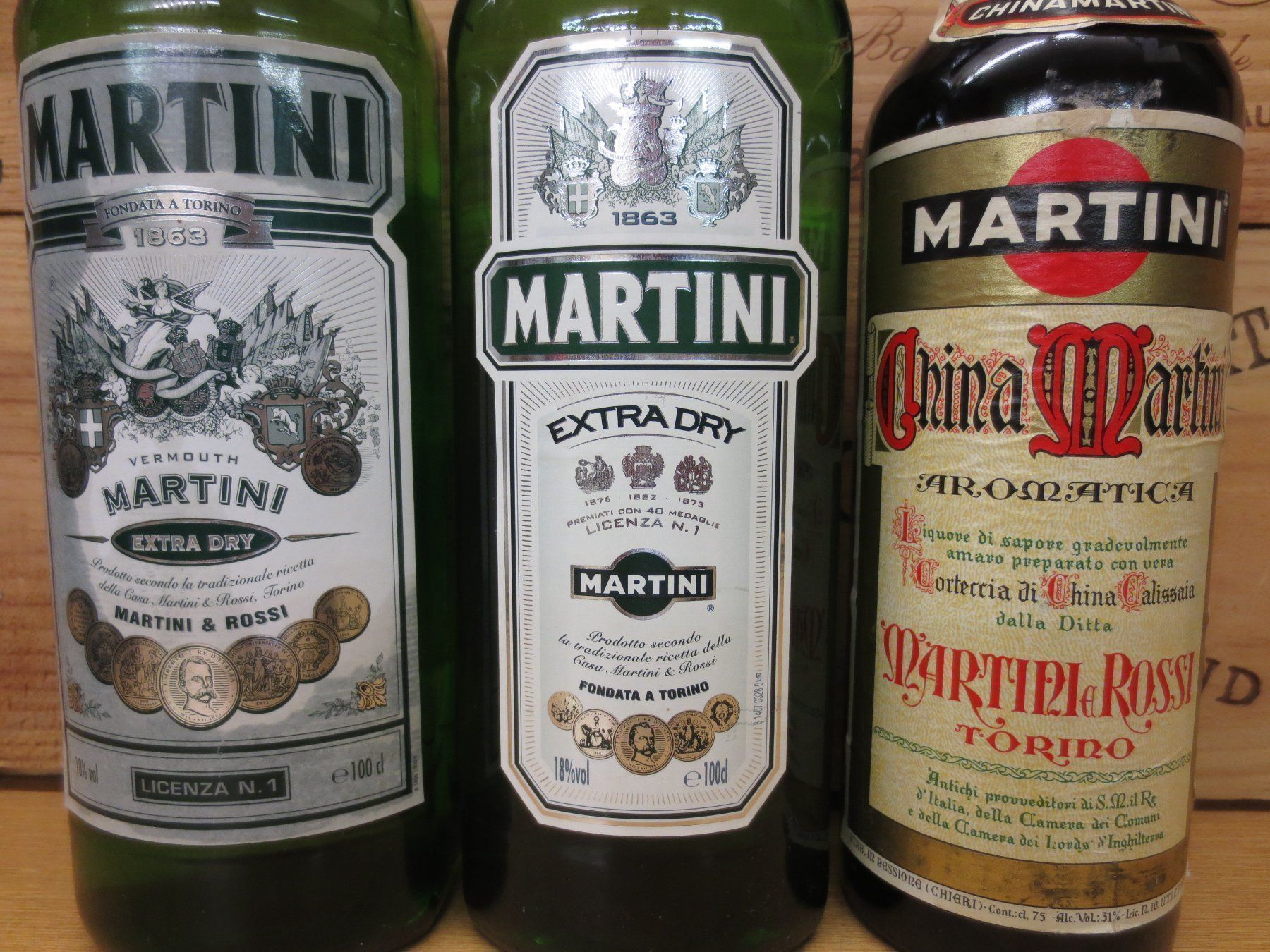 Martini Bevande alcoliche: 3 Fl. Martini  (Lot 562) – Nuovo (secondo la descrizione) da Schöftland venduto da Luxury-Store 1