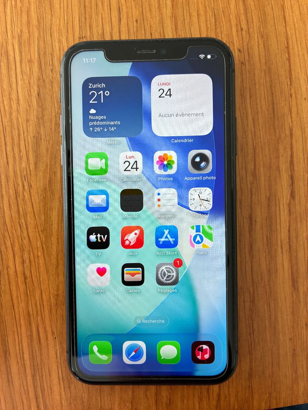 Apple Telefoni cellulari / Smartphones: Iphone 11, noir, 64GB – Usato da Winterberg venduto da cel_8vpx 1